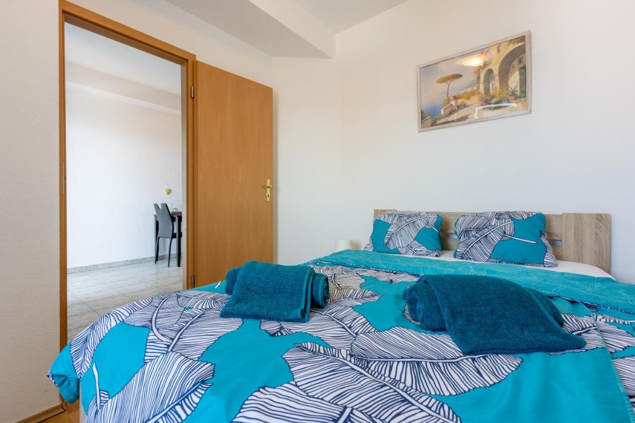 Apartments Antonija Цриквениця Екстер'єр фото