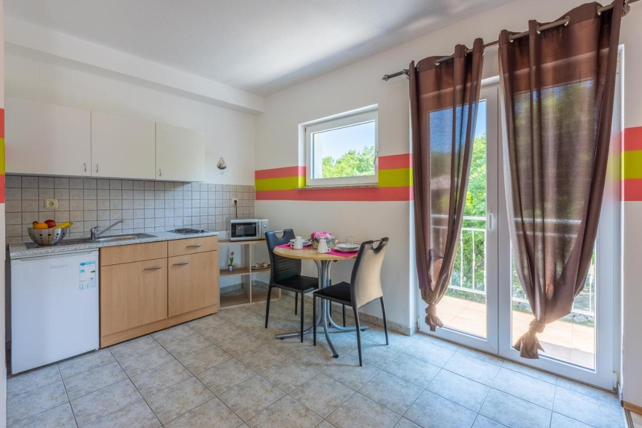 Apartments Antonija Цриквениця Екстер'єр фото