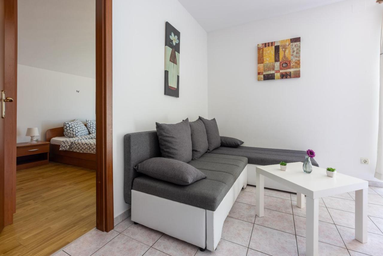 Apartments Antonija Цриквениця Екстер'єр фото